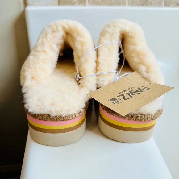 Tan Bearpaw Retro Loki Platform Slippers - Picture 5 of 14